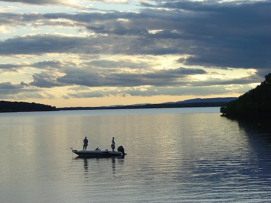 With wide open, breezy stretches for sailing and quiet secluded coves for skiing and swimming, the clear uncrowded waters of Norfork Lake are ideal for water sports.  