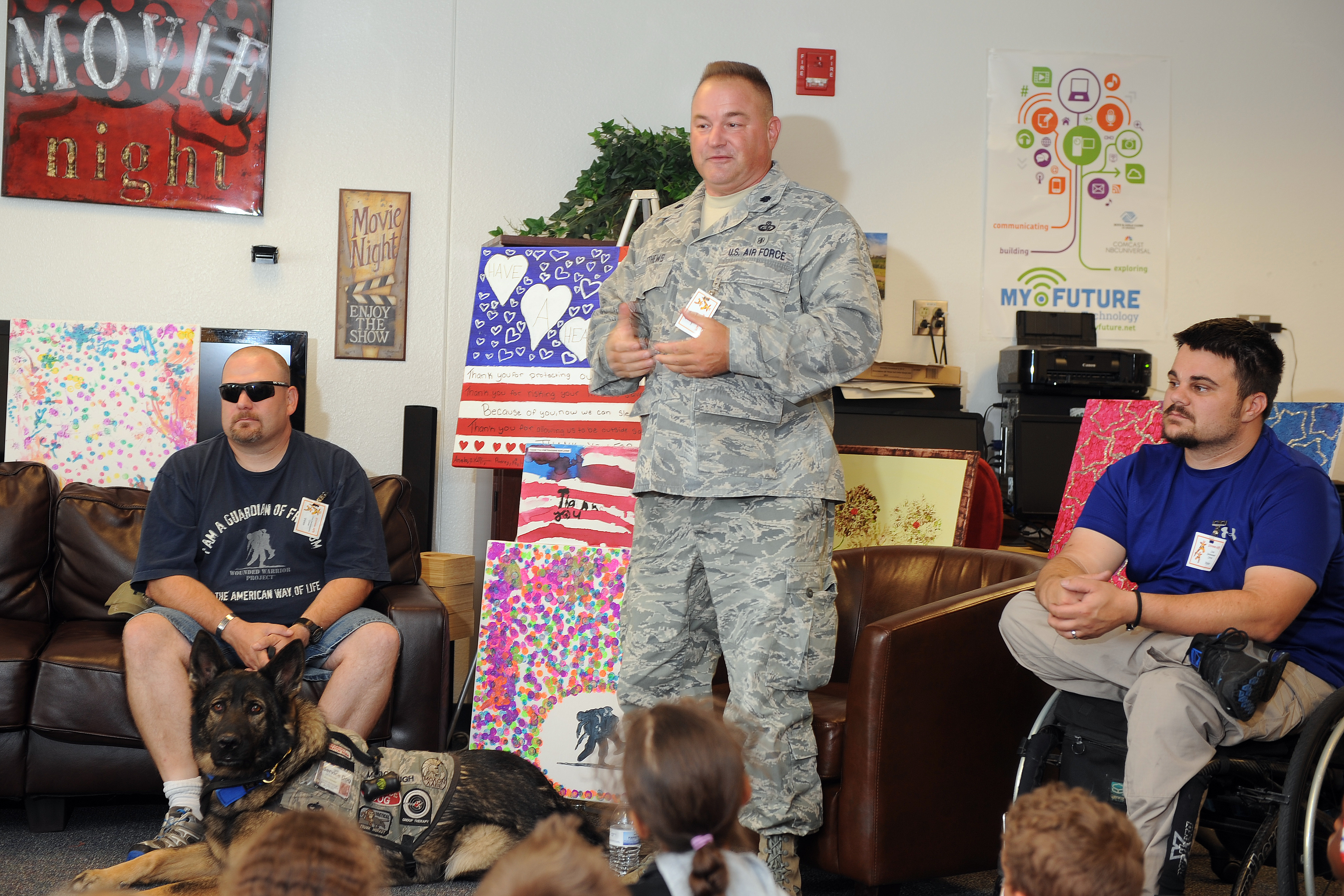 Sap Students Present Artwork To Afw2 Veterans Schriever Air