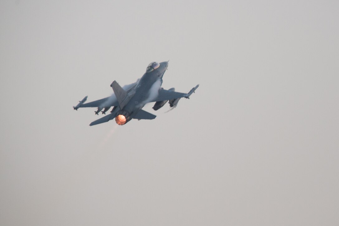 A U.S. Air Force F-16 Fighting Falcon aircraft assigned to the 555th Expeditionary Fighter Squadron takes off on a combat sortie from Bagram Airfield, Afghanistan, Aug 24, 2015. The F-16 is a multi-role fighter aircraft that is highly maneuverable and has proven itself in air-to-air and air-to-ground combat. (U.S. Air Force photo by Tech. Sgt. Joseph Swafford/Released)