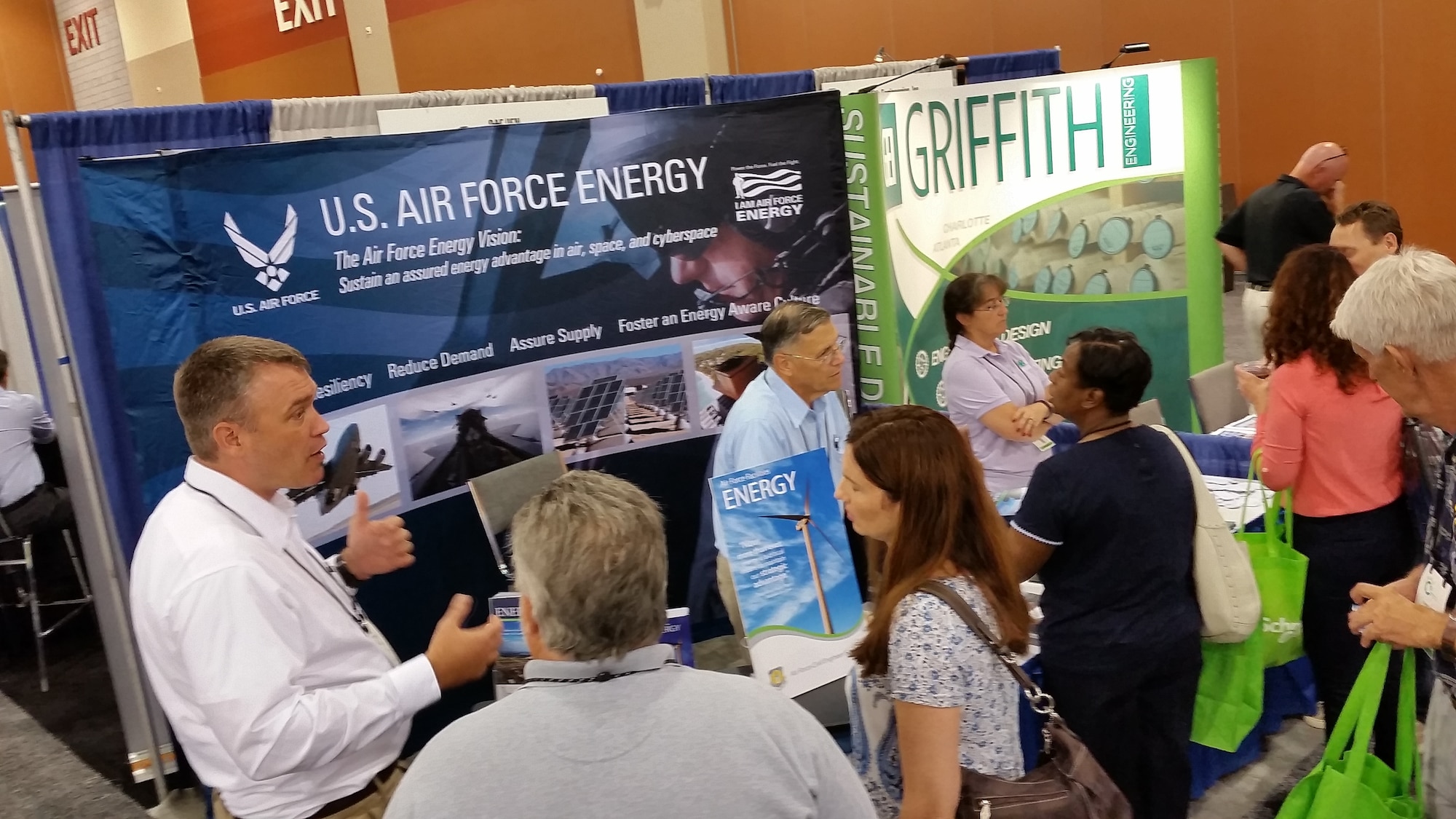DOE Energy Exchange conference brings industry, AFCEC together > Air