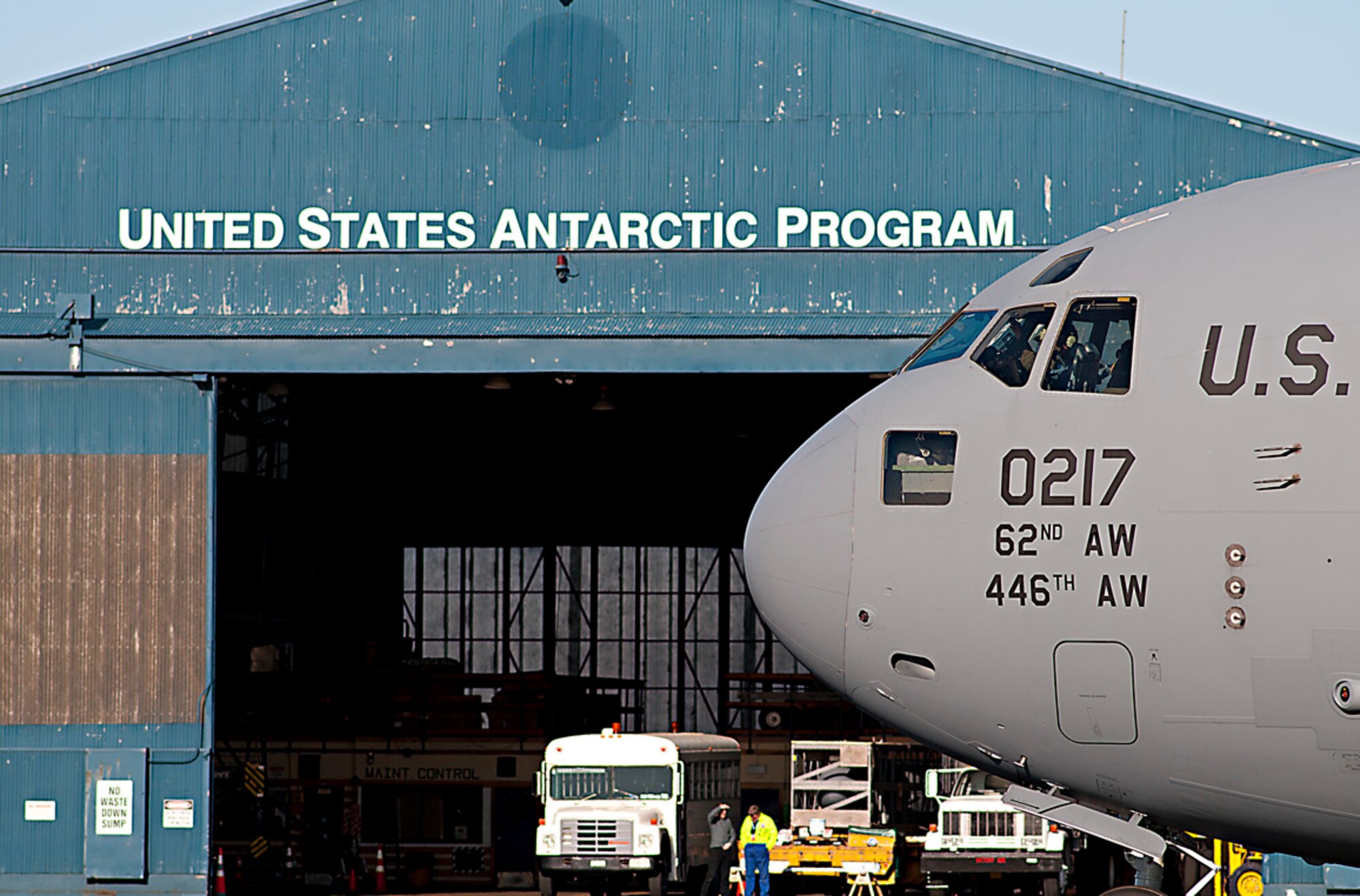 A U.S. Air Force C-17 Globemaster III from Joint Base Lewis-McChord, Washington, taxis to a parking spot at Christchurch International Airport, New Zealand, Aug. 21, 2015, in support of the U.S. Antarctic Program’s winter fly (WINFLY) operations. WINFLY takes place at the end of the Antarctic winter when the sun first begins rising over the Southern Hemisphere. Deep Freeze is a multi-agency operation, the military component of the U.S. Antarctic Program, which is managed by the National Science Foundation. (U.S. Air Force photo by Senior Airman Madelyn McCullough) 