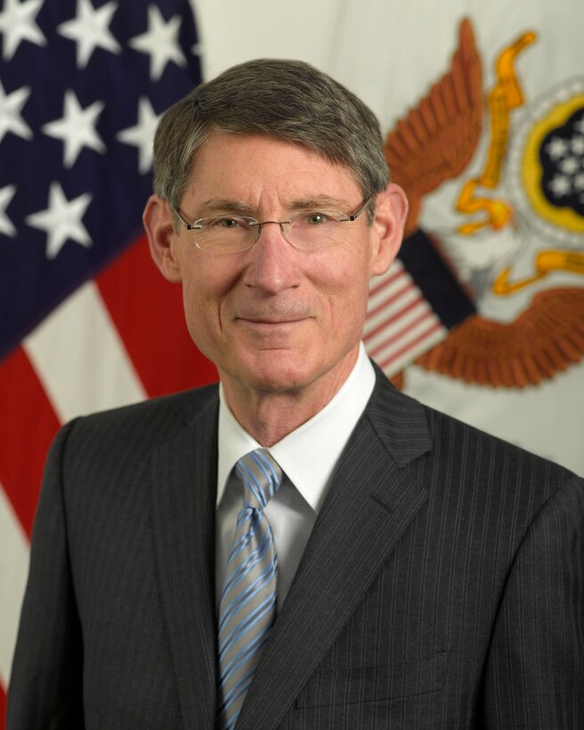 Official photo for Thomas Hawley, Deputy Under Secretary of the US Army.