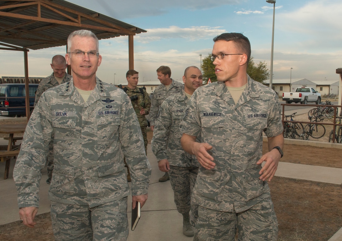 Vice Chairman of the Joint Chiefs of Staff, Gen. Paul J. Selva, receives a tour of Patriot Village from Staff Sgt. Joseph Wolkiewicz, 39th Force Support Squadron facility manager, during a visit Nov. 25, 2015, at Incirlik Air Base, Turkey. Selva learned about the base’s capabilities and visited Airmen deployed here in support of Operation Inherent Resolve. (U.S. Air Force photo by Staff Sgt. Eboni Reams/Released)