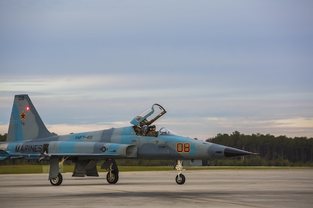 An F-5N Tiger II taxis after landing aboard Marine Corps Air Station Beaufort in Dec. 3 to support Marine Fighter Attack Training Squadron 501 in air-to-air training from Dec. 2-Dec. 11. Marine Fighter Training Squadron 401 brought five F-5N Tiger II aircraft to support red air for VMFAT-501, an F-35 training squadron.  Red air is the adversary forces for air-to-air training simulating threat country tactics. The jet is with VMFT-401.