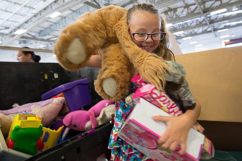Andersen Hosts 64th Annual Operation Christmas Drop Push Ceremony Andersen Air Force Base Article Display