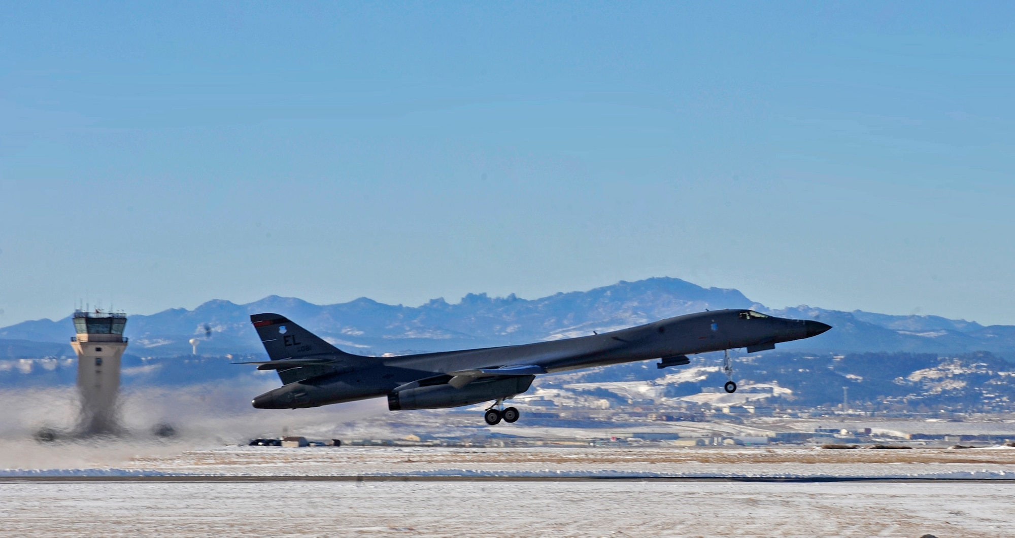 A B-1 bomber launches from Ellsworth Air Force Base, S.D., Dec. 2, 2015. The B-1 is one of many aircraft participating in the first Large Force Exercise in the newly expanded Powder River Training Complex. (U.S. Air Force photo by Airman 1st Class James L. Miller/Released.) 