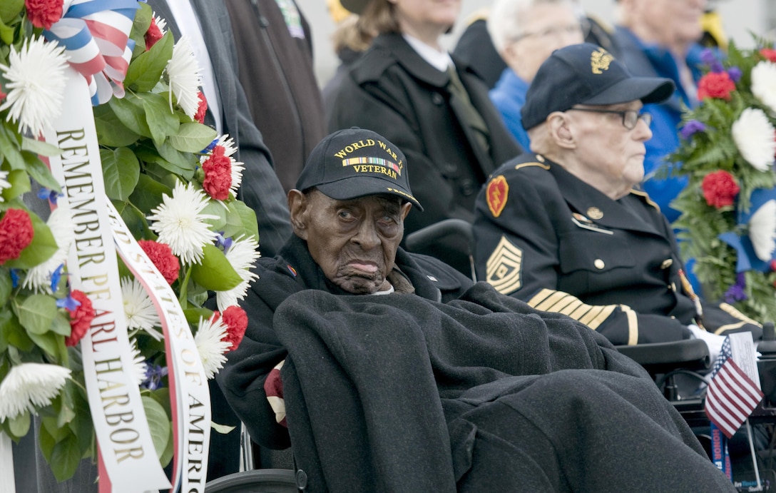 Frank Levingston, a 110-year-old Army veteran believed to be the nation’s oldest living World War II veteran, attends a Pearl Harbor remembrance ceremony at the National WWII Memorial on Dec. 7, 2015, in Washington, D.C. (U.S. Air Force photo/Sean Kimmons)