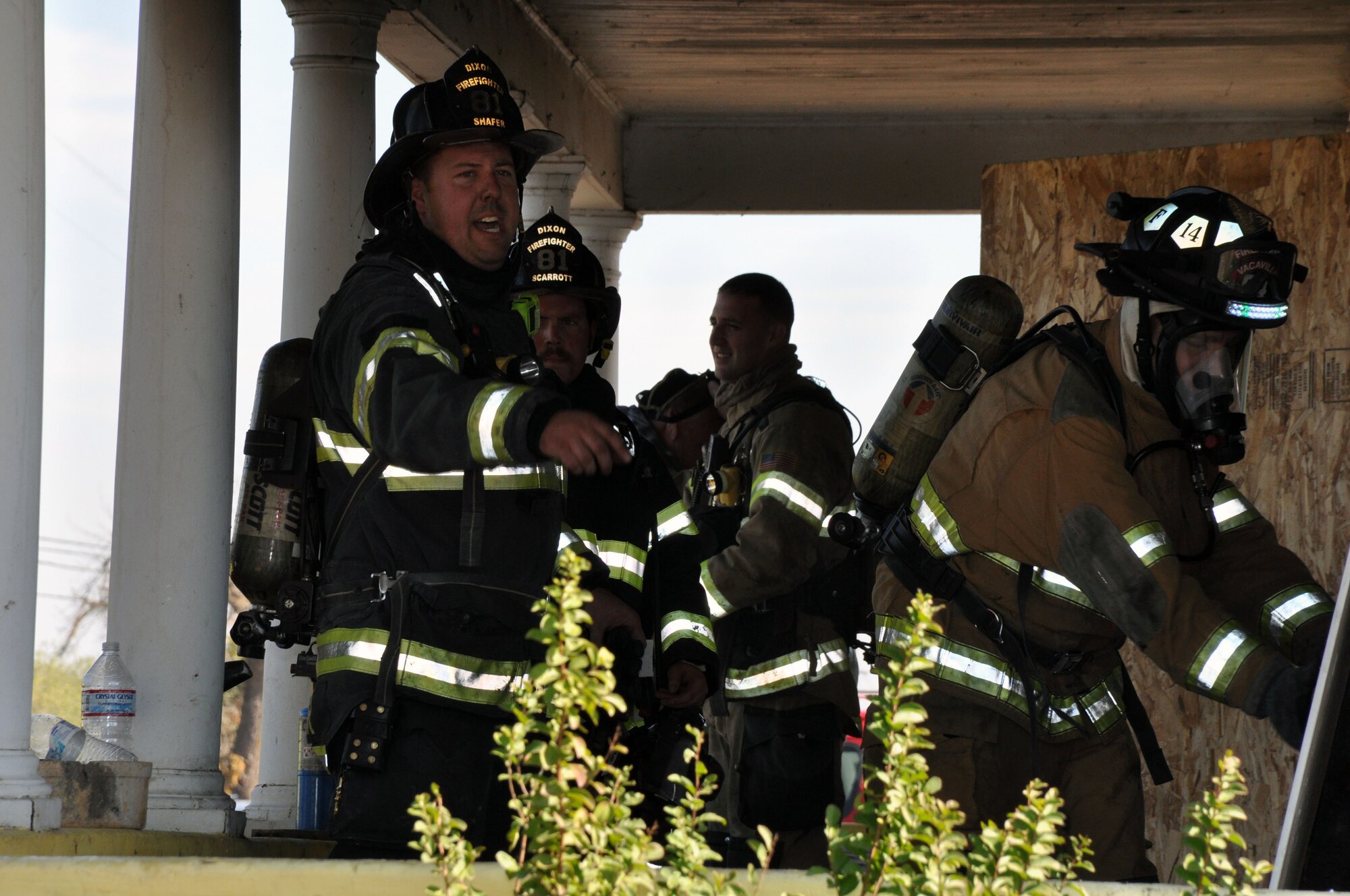 Members of the 349th Civil Engineer Squadron from Travis Air Force Base, the 940th Civil Engineer Flight from Beale AFB and several local firefighting agencies participated in live fire training exercises facilitated by the Dixon Fire Department, November 7 and 8 in Dixon, Calif. 