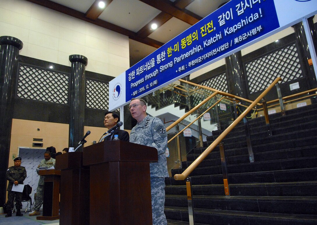 Lt. Gen. Bernard S. Champoux, United Nations Command, Combined Forces Command, United States Forces Korea chief of staff and commander Eighth U.S. Army, held a bilateral press conference with Director General Kim Kie Soo, Director General of the Korean Ministry of Defense USFK Relocation Office, at the new Eighth Army Headquarters Building on United States Army Garrison Humphreys Dec. 10. The ROK – U.S. leaders provided updates to local and international members of the press on advancements in Alliance transformation and the relocation of U.S. Forces to military installation near the city of Pyeongtaek and other locations within the ROK. (U.S. Army Photo by Pfc. Chung, Da Un, USAG Humphreys Public Affairs)