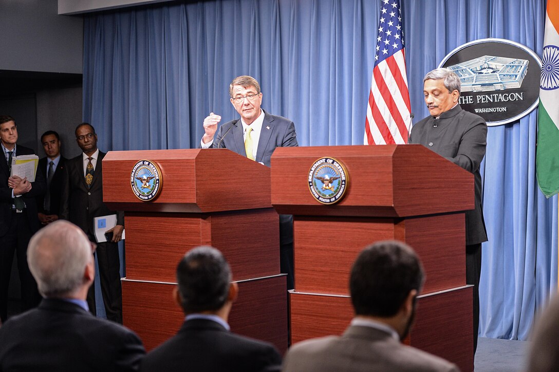 U.S. Defense Secretary Ash Carter, left, and Indian Defense Minister Manohar Parrikar conduct a joint press conference at the Pentagon, Dec. 10, 2015. DoD photo by Army Sgt. First Class Clydell Kinchen