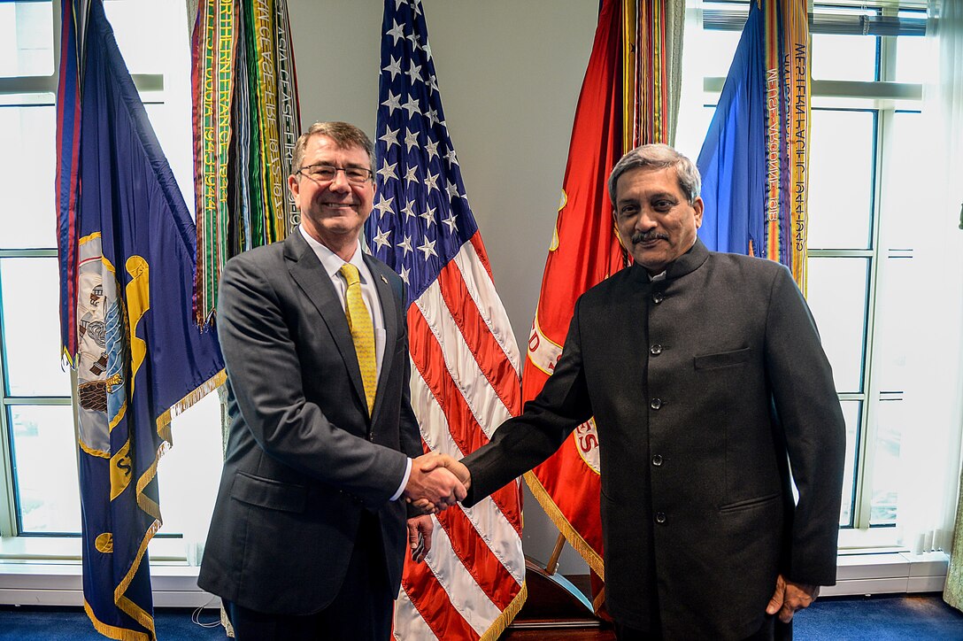 U.S. Defense Secretary Ash Carter, left, and Indian Defense Minister Manohar Parrikar pose for a photo before meeting at the Pentagon, Dec. 10, 2015. DoD photo by Army Sgt. First Class Clydell Kinchen
