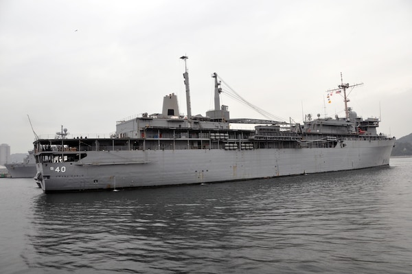 131015-N-MF277-030YOKOSUKA, Japan (Oct. 15, 2013) - The Emory S. Land-class submarine tender USS Frank Cable (AS-40) arrives at Commander, Fleet Activities Yokosuka (CFAY) for a scheduled port visit as part of Frank Cable's routine deployment to the Western Pacific. (U.S. Navy photo by Mass Communication Specialist 2nd Class (EXW) Sebastian McCormack/ Released) 