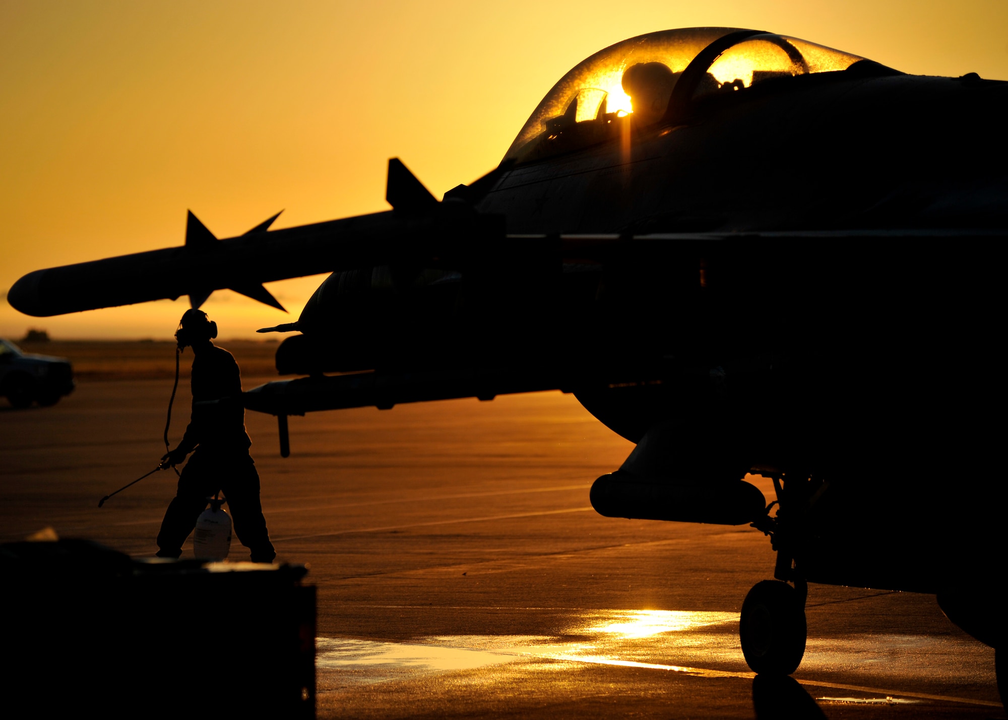 An F-16 Falcon from Shaw Air Force Base, S.C. sits on the Tyndall AFB, Fla. flightline Dec. 10 during Checkered Flag 16-1. Along with Shaw AFB, aircraft from Eglin AFB, Fla.; Barksdale AFB, La.; Tinker AFB, Okla.; Eielson AFB, Ak.; and Tyndall provided support during Checkered Flag 16-1. (U.S. Air Force photo by Senior Airman Sergio A. Gamboa/Released)