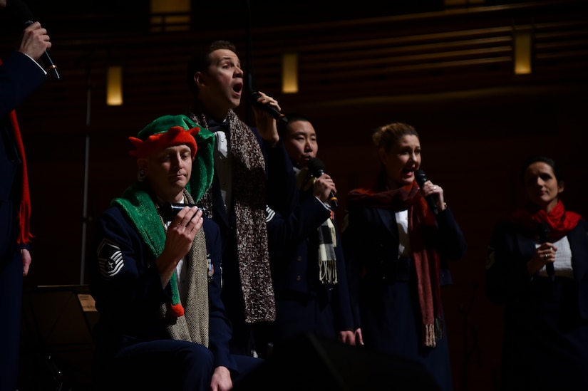 Members of the U.S. Air Force Band Singing Sergeants sing Christmas Carols during a performance at the Strathmore Theatre in Bethesda, Md., Dec 1, 2015. The Air Force Band is the Air Force’s premier musical organization. The excellence demonstrated by the Band’s Airmen is a reflection of the excellence carried out 24 hours a day by Airmen stationed around the globe. (U.S. Air Force photo/ Airman 1st Class J.D. Maidens/ released)