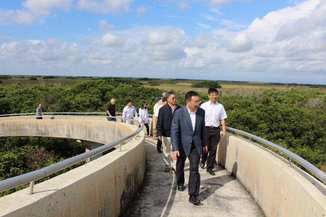 Minister Chen Lei and the Chinese delegation got a bird’s eye view of Everglades National Park from the observation tower at Shark Valley in Everglades National Park.