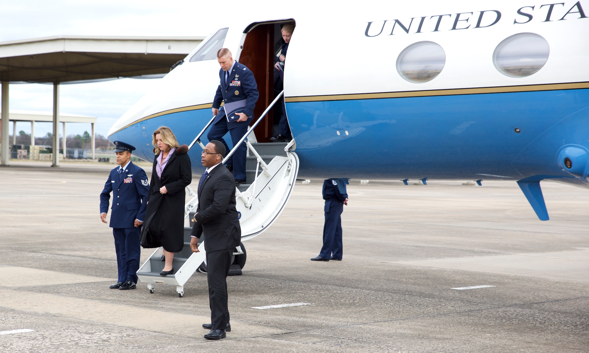Deborah Lee James, Secretary of the U.S. Air Force, steps off of a plane Dec. 15, 2015, upon arrival at the 188th Wing at Ebbing Air National Guard, Fort Smith, Ark. James visited the 188th to learn more about the wing’s recent transition from manned A-10C Thunderbolt II “Warthogs” to intelligence, surveillance and reconnaissance, remotely piloted aircraft and space-focused targeting. (U.S. Air National Guard photo by Tech. Sgt. Chauncey Reed/Released)