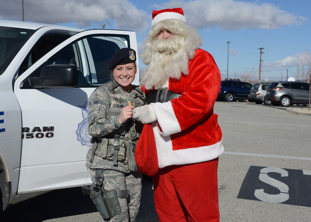 Santa Claus visits Edwards AFB 2015