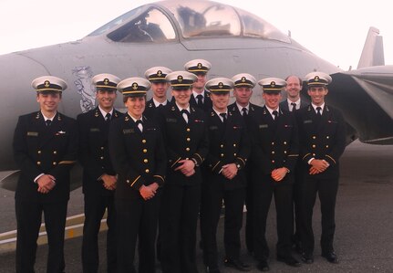 U.S. Naval Academy midshipmen and their electrical engineering professor are pictured at the end of their Naval Surface Warfare Center Dahlgren Division (NSWCDD) tour Dec. 4.