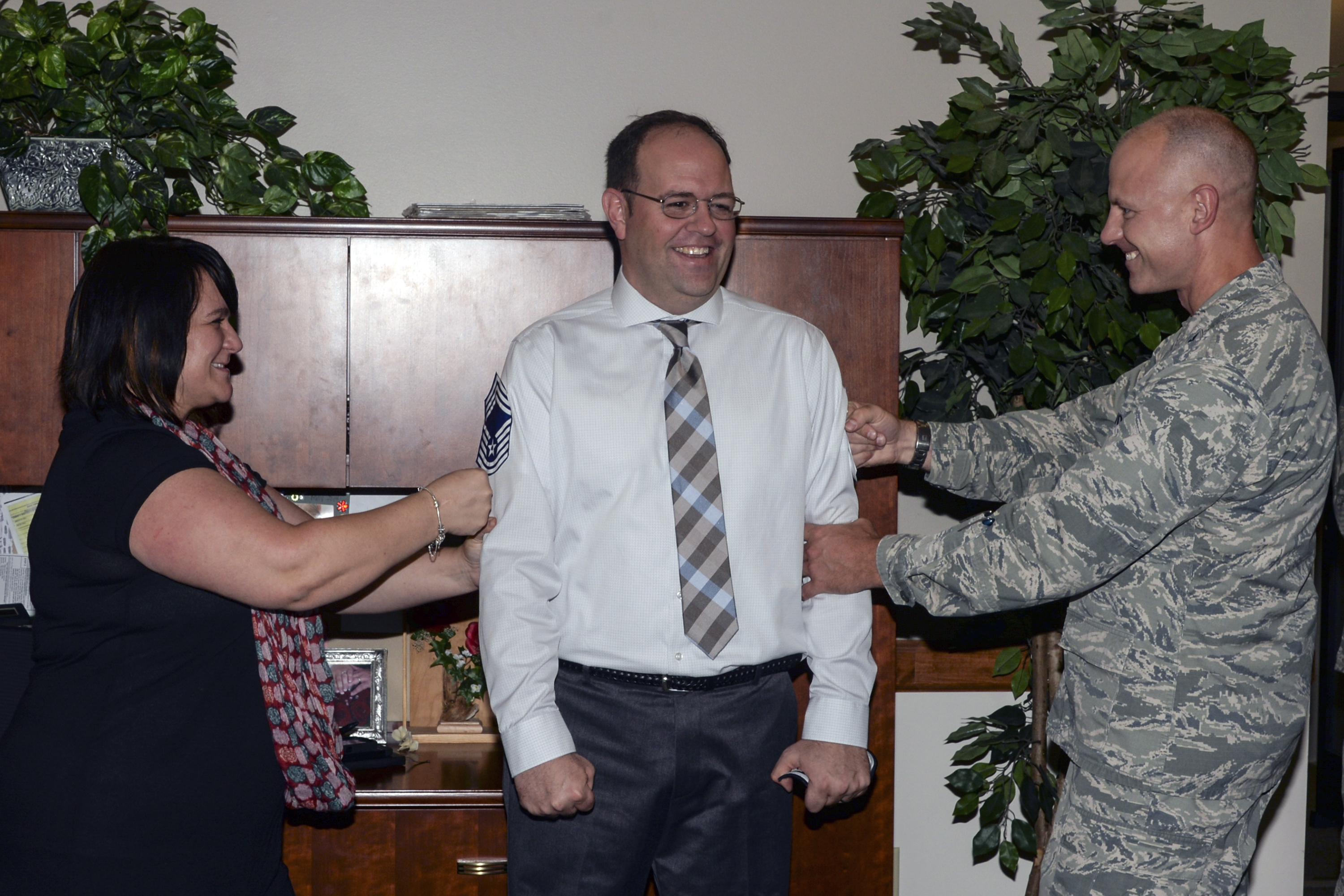 Moody commends chief master sergeant selects > Moody Air Force Base
