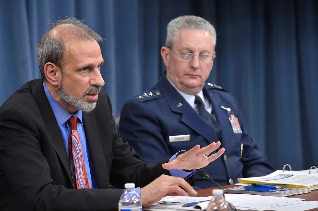 Mike McCord, left, DoD comptroller and chief financial officer, and Air Force Lt. Gen. Mark Ramsay, director, the Joint Staff’s director of force structure, resources and assessment, brief reporters on the president's fiscal year 2016 defense budget proposal at the Pentagon, Feb. 2, 2015. 