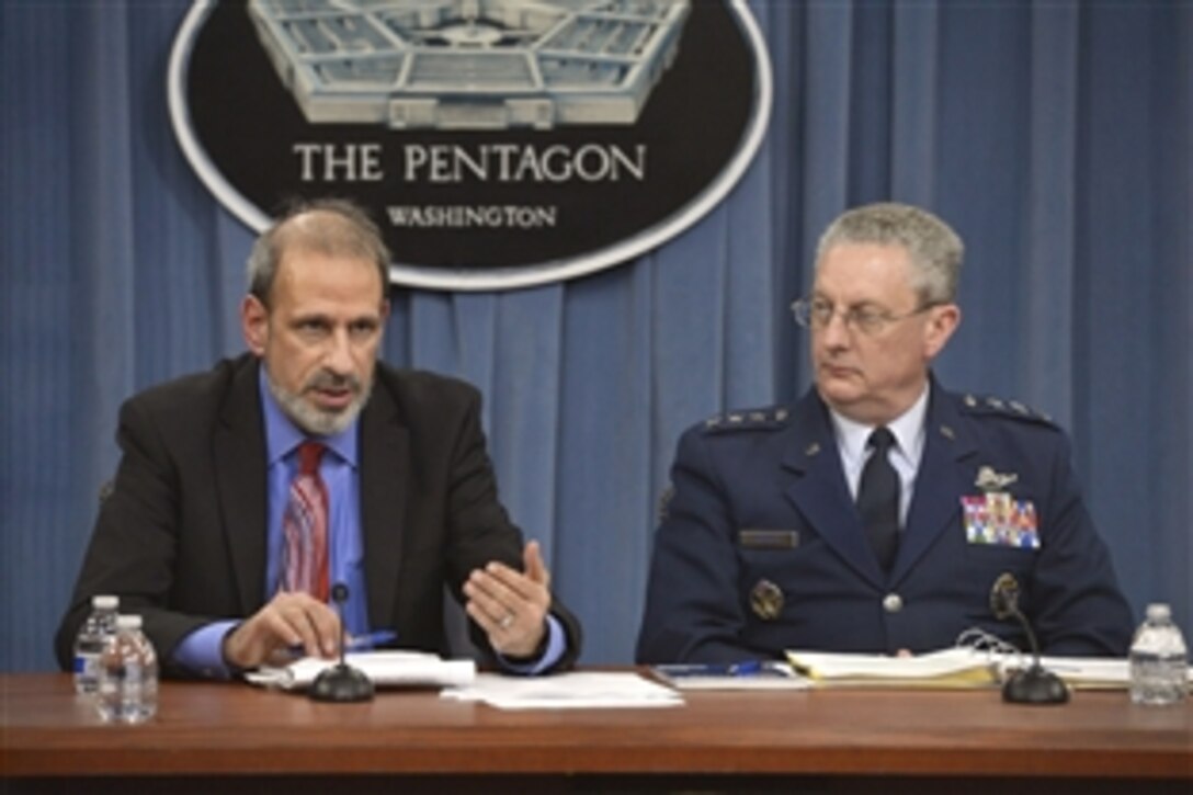 Mike McCord, left, DoD comptroller and chief financial officer, and Air Force Lt. Gen. Mark Ramsay, director, the Joint Staff’s director of force structure, resources and assessment, brief reporters on the president's fiscal year 2016 defense budget at the Pentagon, Feb. 2, 2015.