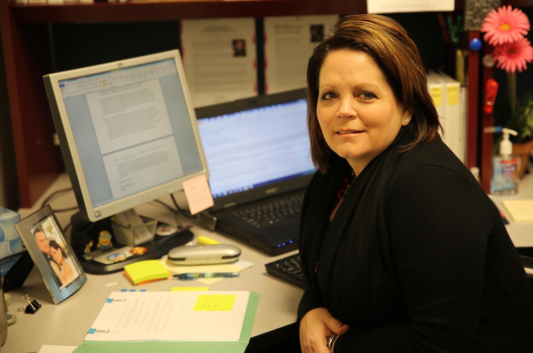 Sherry Yetter is Marine Corps Recruiting Command’s sexual assault response coordinator.  Yetter is MCRC’s first full-time civilian SARC since the command created this billet in late 2014. She oversees all eight civilian SARCs who belong to MCRC. Her efforts directly support MCRC’s leaders’ determination to enhance sexual assault prevention through effective training and education. 