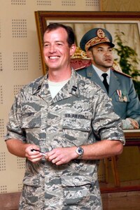 Capt. Micah Smith, an emergency physician serving with the 151st Expeditionary Medical Group of the Utah Air National Guard, teaches a chemical awareness presentation to Moroccan service members at the Moroccan military's South Command Headquarters in Agadir, May 16, 2010. Smith gave his presentation to a combined U.S. and Moroccan audience during Exercise AFRICAN LION 2010.