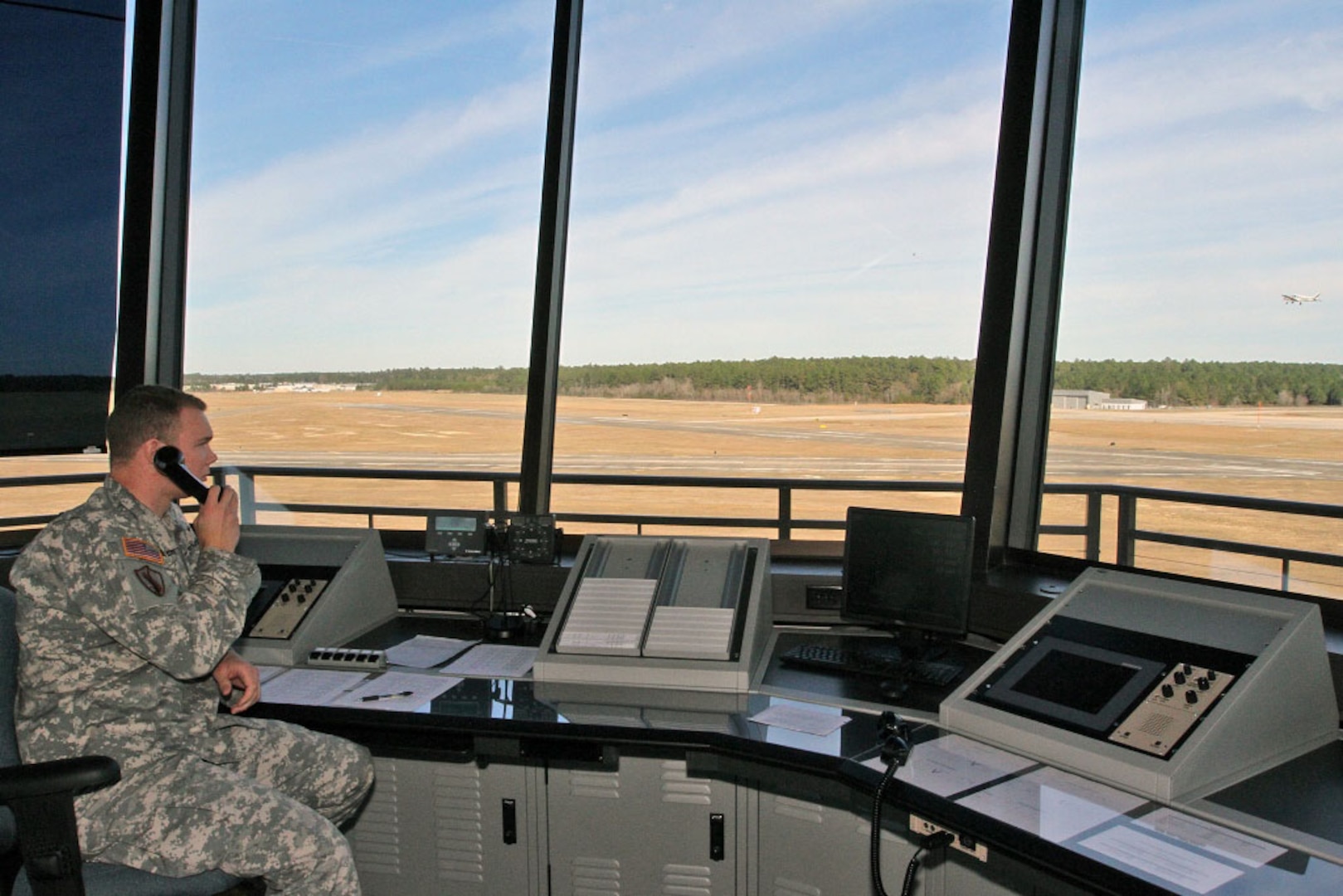 Louisiana National Guard s airport tower spurs excitement