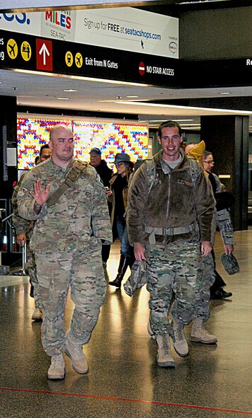 Eight Citizen Airmen from the 36th and 86th Aerial Port Squadrons, Joint Base Lewis-McChord, Washington, returned Feb. 5 from a deployment to Senegal in support of Operation United Assistance. (U.S. Air Force Reserve photo by Sandra Pishner)