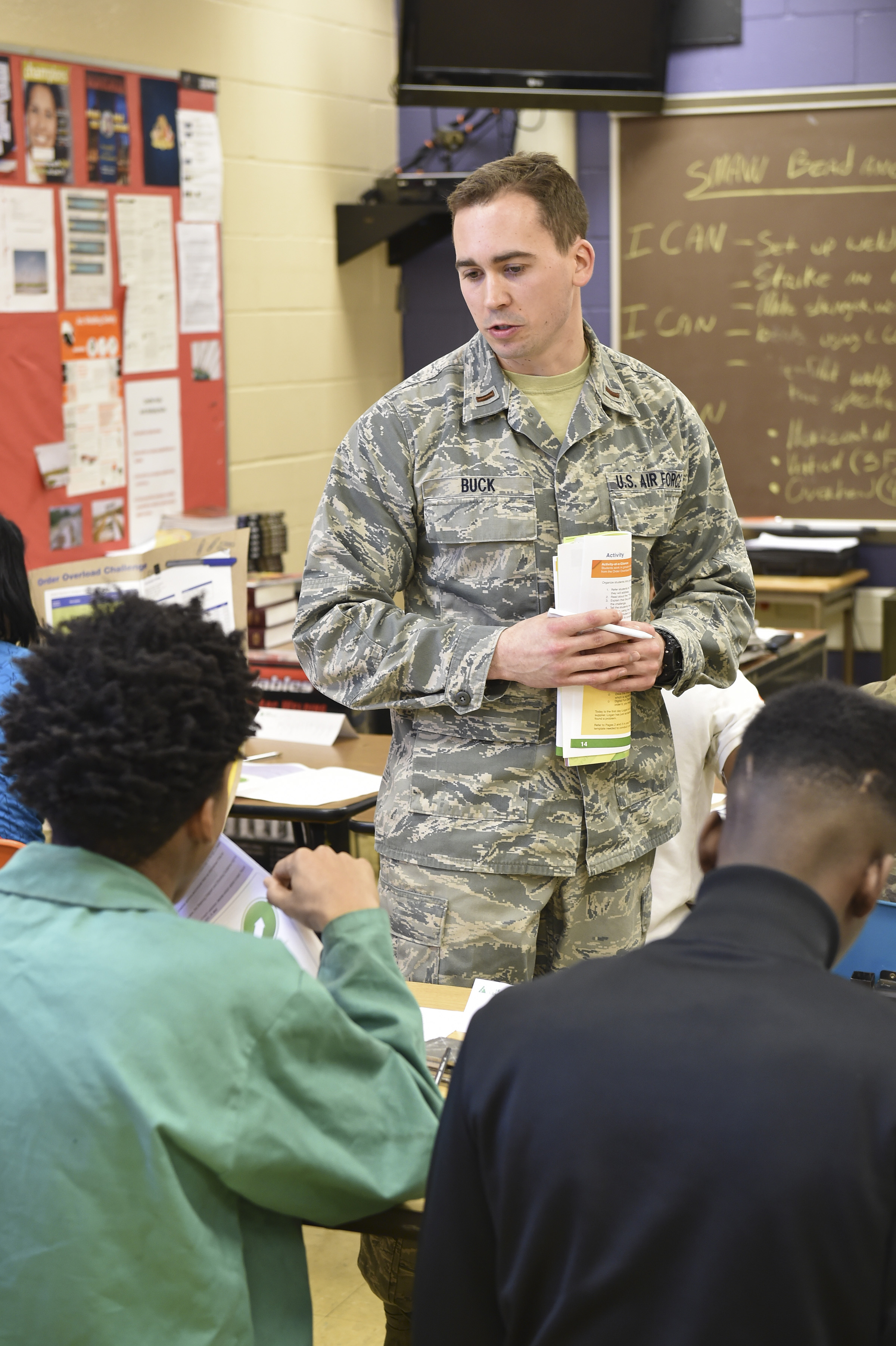 Service members teach career skills, share life experiences with high