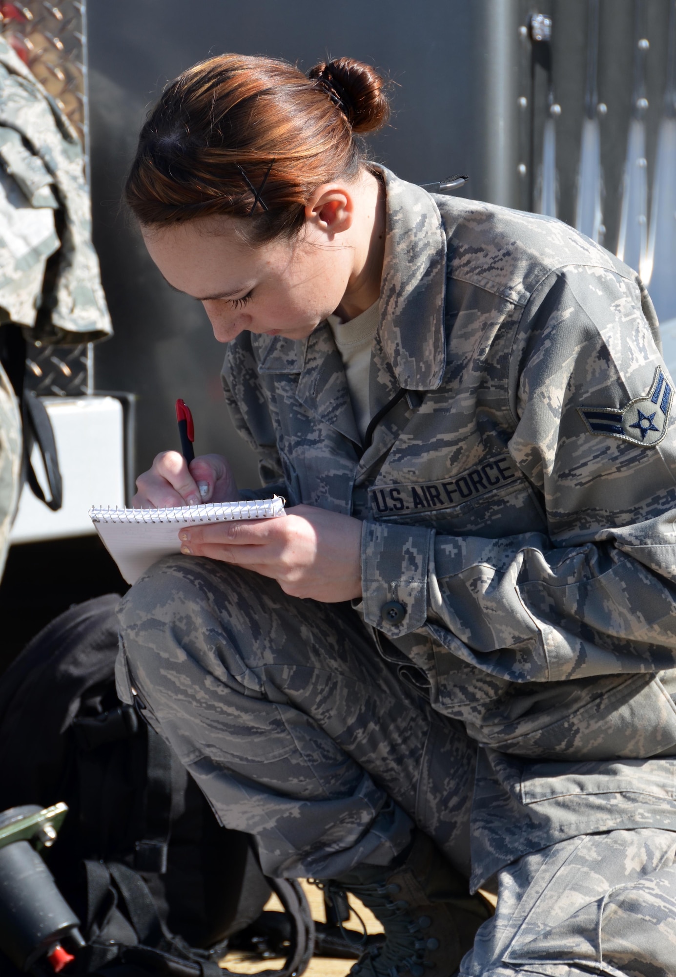 Westover Airlift Control Flight (ALCF) Airmen conduct exercise Patriot Palm at Marine Corps Air Station, Kanneohe Bay, Hawaii, Jan. 11 through Jan. 17.  ALCF is unique in that they are the first troops into a location that does not already have a working air base and usually have to operate alone until they bring in the aircraft needed to finalize the set-up of a functioning base. (U.S. Air Force photo/Staff Sgt.Kelly Goonan)