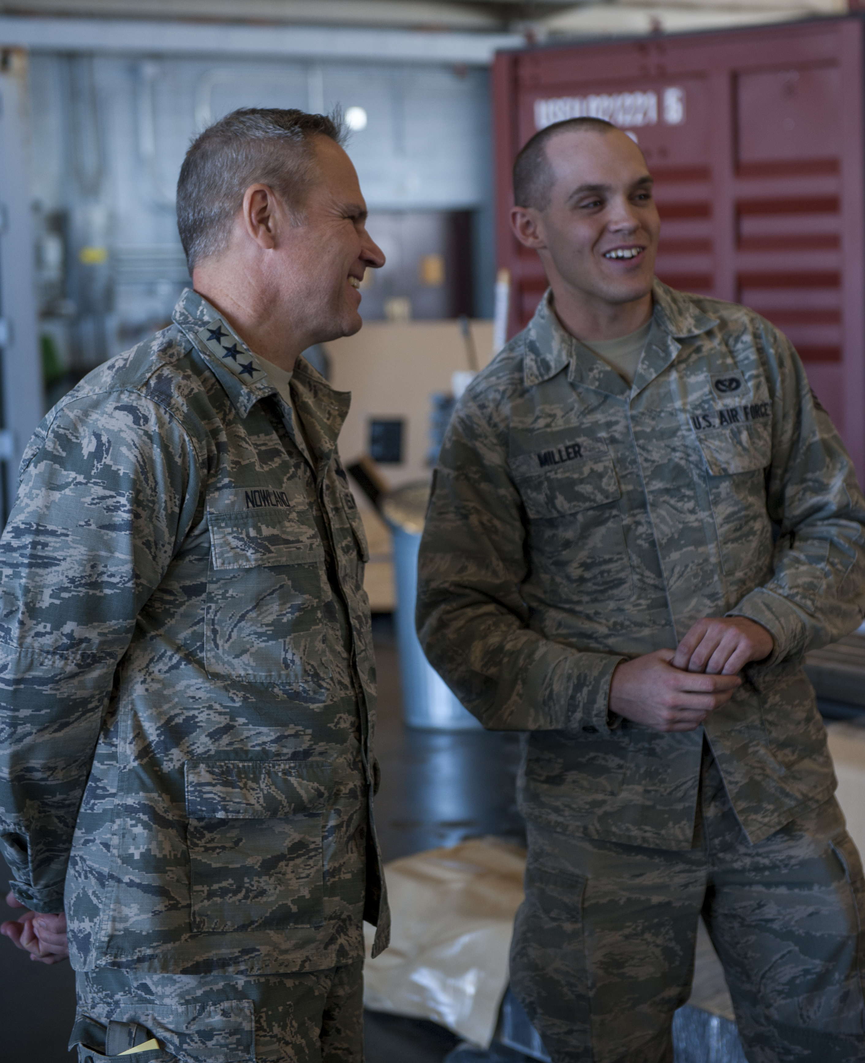 12th AF Commander visits Holloman > Holloman Air Force Base > Article
