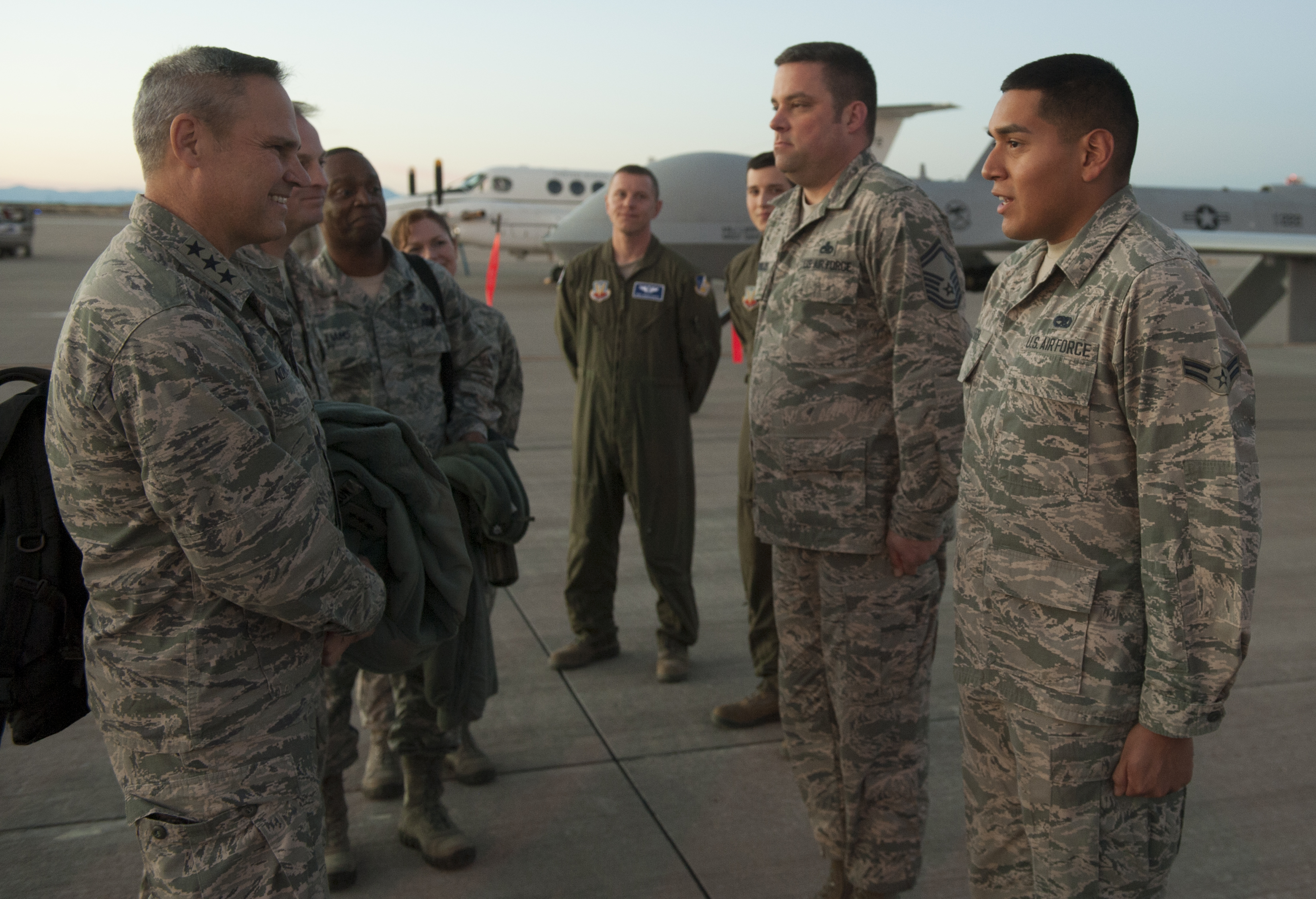 12th AF Commander visits Holloman > Holloman Air Force Base > Article