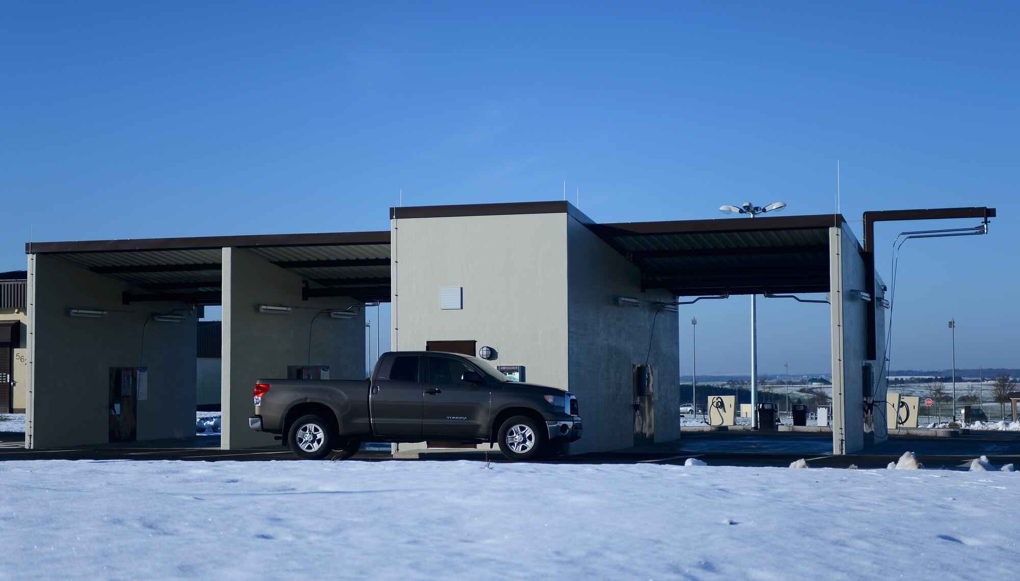 Spangdahlem opens selfservice carwash > Spangdahlem Air Base > Article