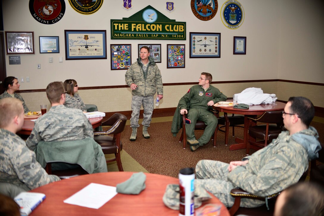 Colonel Louis Patriquin, Vice Commander, 22nd Air Force, Dobbins Air Reserve Base, GA, speaks to members of the Rising Six during his tour, February 7, 2015, Niagara Falls Air Reserve Station, N.Y. The Rising Six is a base organization whose focus is to promote professionalism throughout the squadron and group personnel. (U.S. Air Force photo by Tech. Sgt. Stephanie Sawyer) 