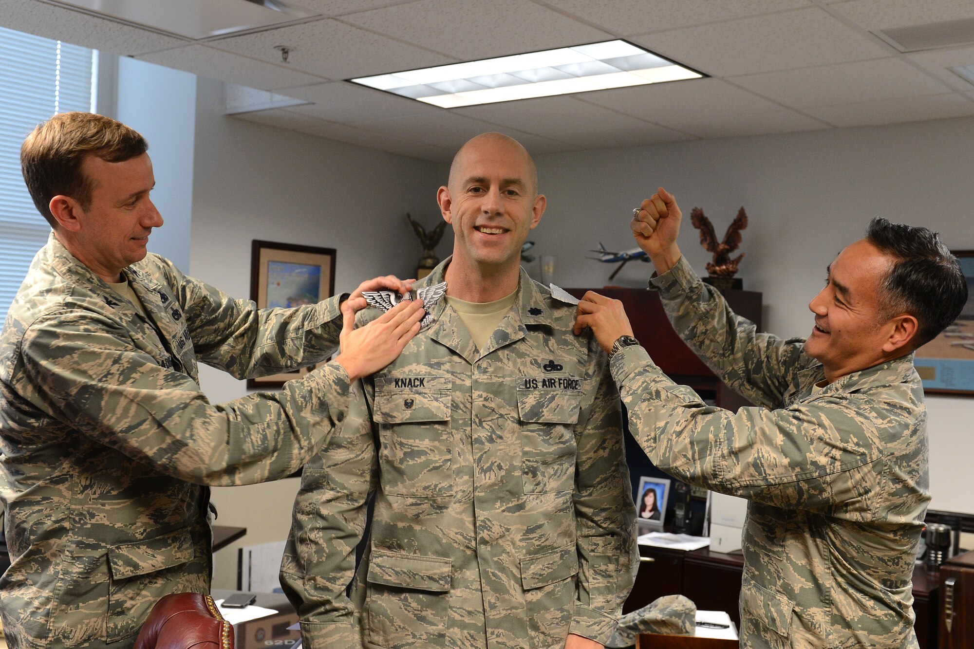 62nd MXG Deputy Commander Makes Colonel > Team McChord > Article Display