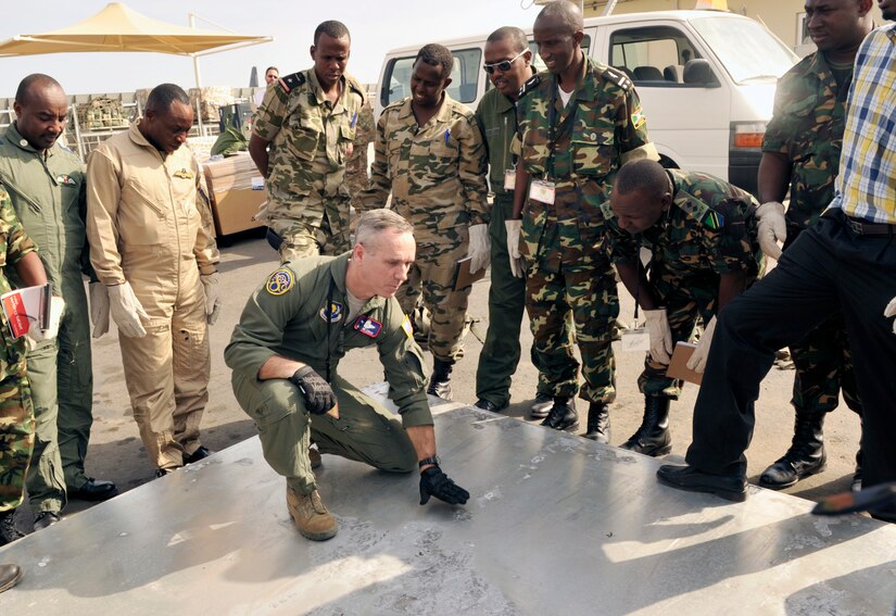 Airman, Jaguars take American football to UK's capital > U.S. Air Forces in  Europe & Air Forces Africa > Article Display