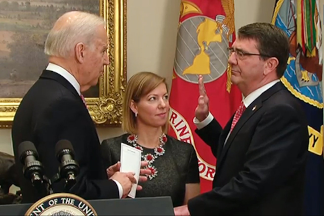 Carter Takes Oath Of Office In White House Ceremony U S Department Of Defense Defense