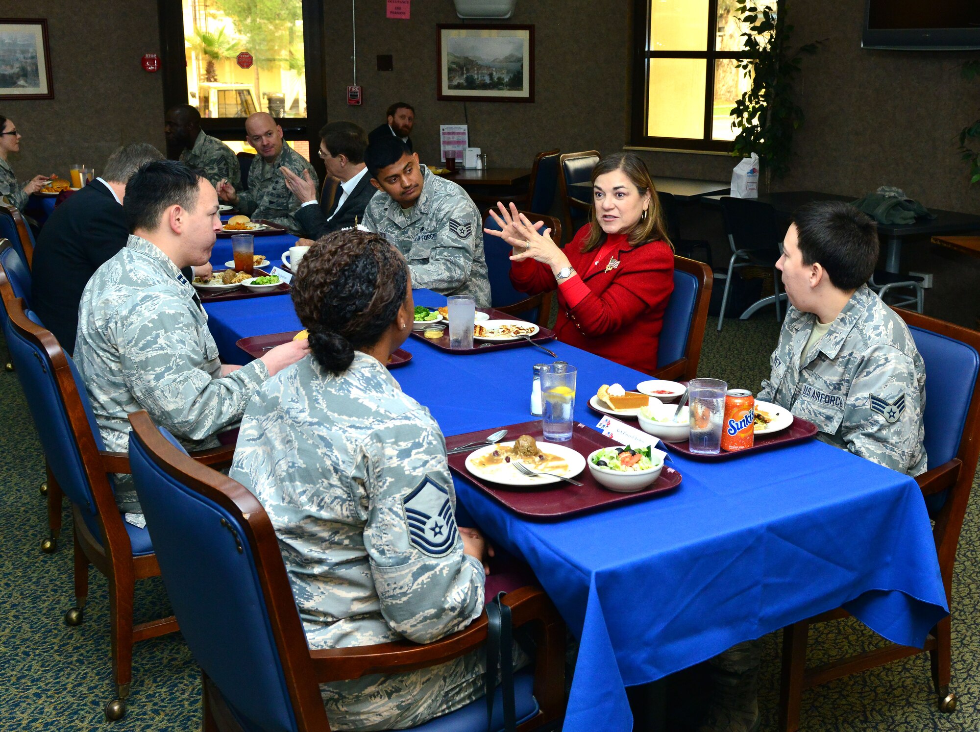 U.S. Congresswoman Loretta Sanchez, California's 46th Congressional District, speaks with Airmen during a congressional delegate’s luncheon Feb. 18, 2015, at Incirlik Air Base, Turkey. During the luncheon Airmen got to speak to their home state congress representatives about where they are from and life overseas in the military. (U.S. Air Force photo by Senior Airman Michael Battles)