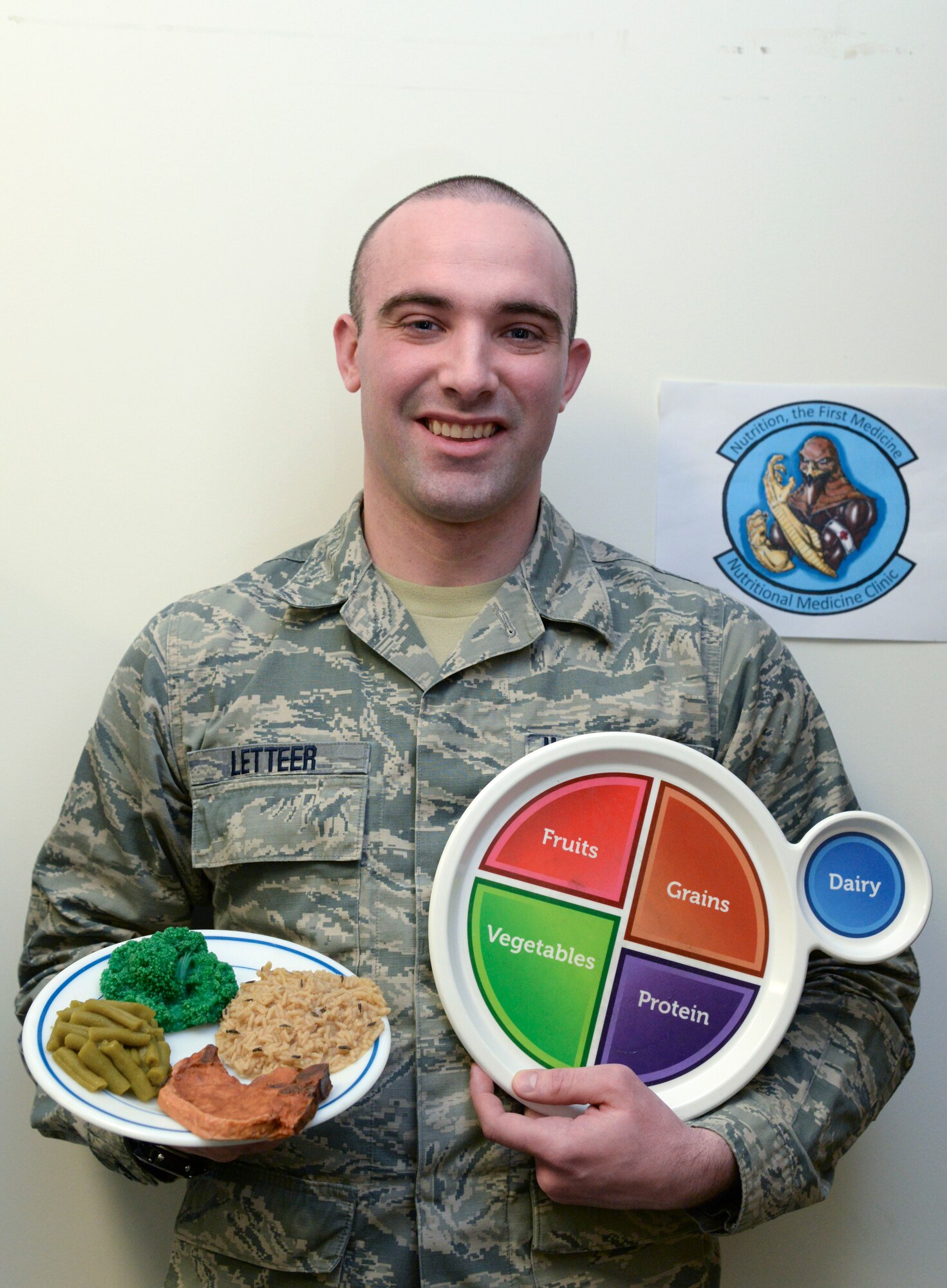 Senior Airman David Letteer, a 51st Aerospace Medicine Squadron diet therapy technician, Feb. 17, 2015, at Osan Air Base, Republic of Korea. Nutritional Medicine provides nutrition consultations for people who need assistance with issues like diabetes, hypertension, and weight management.  (U.S. Air Force photo by Senior Airman Matthew Lancaster)
