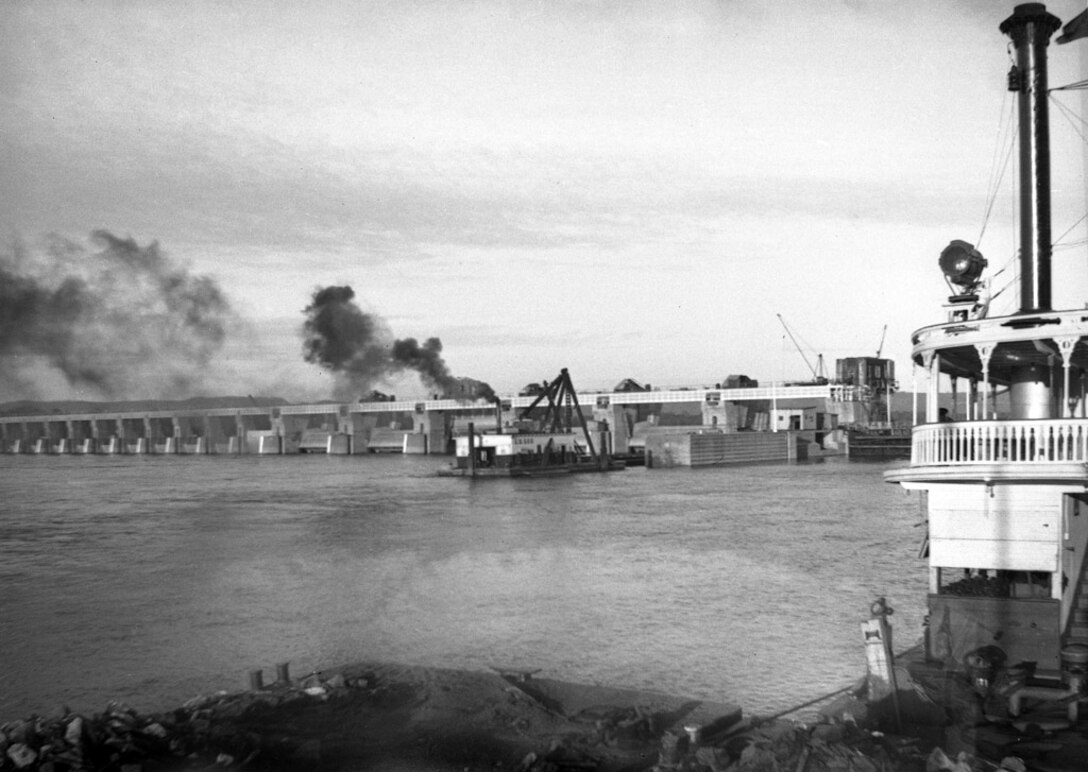 Lock and Dam 8, Genoa, Wisconsin, circa 1941.