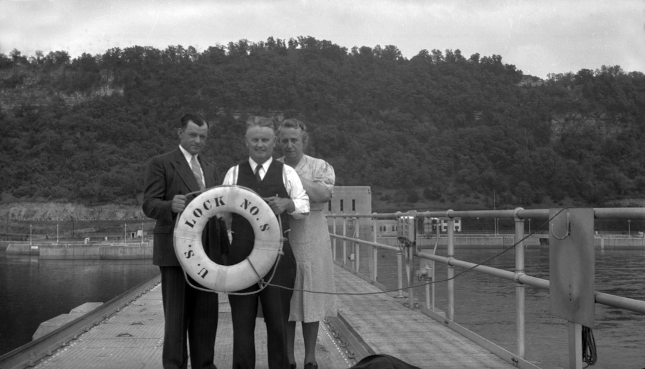 Lock and Dam 8, Genoa, Wisconsin, circa 1941.