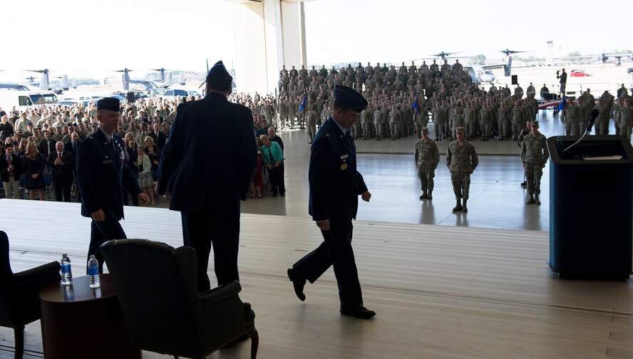 The official party for the1st Special Operation Wing change of command departs at the ceremonies conclusion here, Jan. 6, 2015. Col. Sean Farrell assumed command of the 1st SOW from Col. Bill West during the ceremony. (U.S. Air Force photo/Staff Sgt. Kentavist P. Brackin)