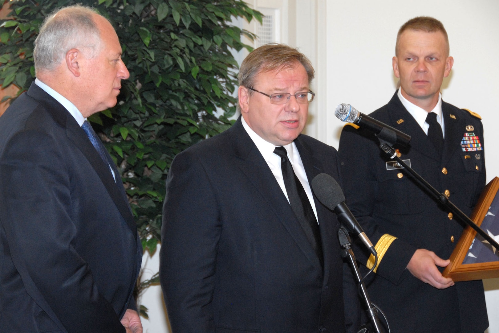 Gov. Pat Quinn, Consul General of Poland Zygmunt Matynia and Army Brig. Gen. Robert J. Pratt gathered at the Consulate General of the Republic of Poland in Chicago April 13, 2010. Quinn, along with Illinois National Guard leaders, gathered at the consulate to pay respects to the Polish president, military leaders and other dignitaries, who were killed in the April 10 plane crash.