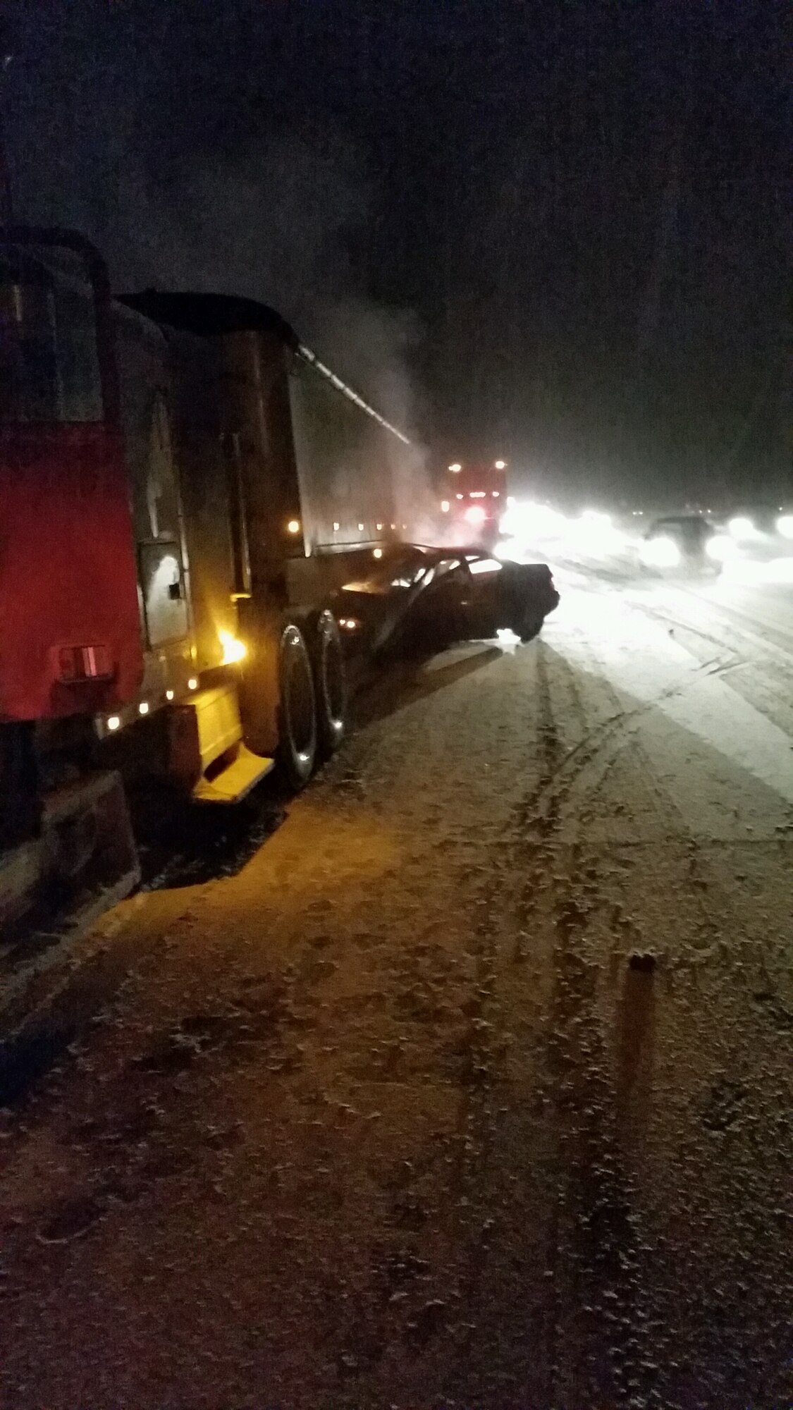 An Airman here helped prevent certain disaster when he assisted accident victims on a snow-covered interstate highway Jan. 6.

Senior Master Sgt. Bruce Zimmerman, 911th Security Forces Squadron operations superintendent, was driving to work for the early shift when a couple of miles in front of him, a tractor-trailer driver lost control of his rig and collided with a car. 
