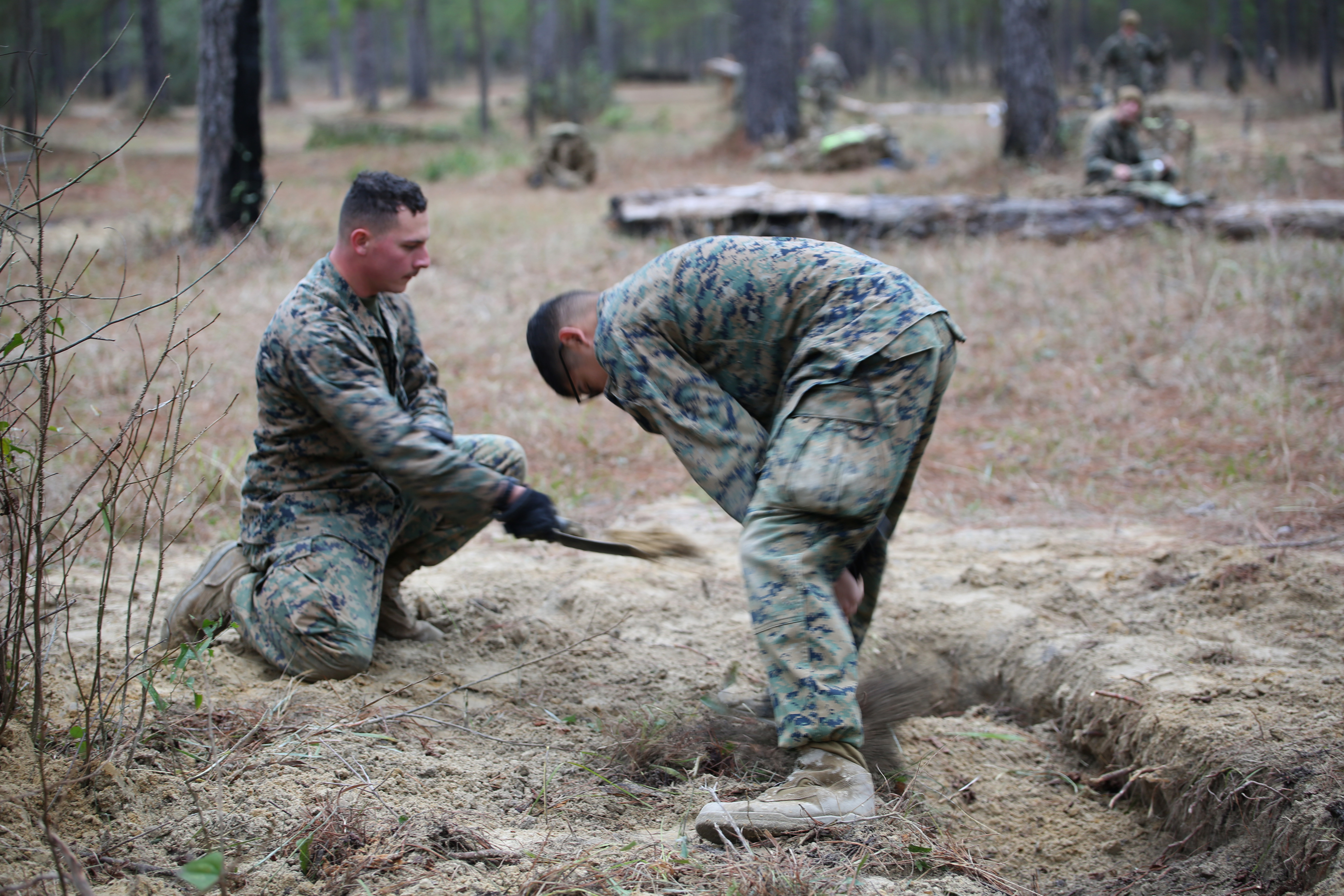 Integrated Task Force Marines sharpen entrenchment skills