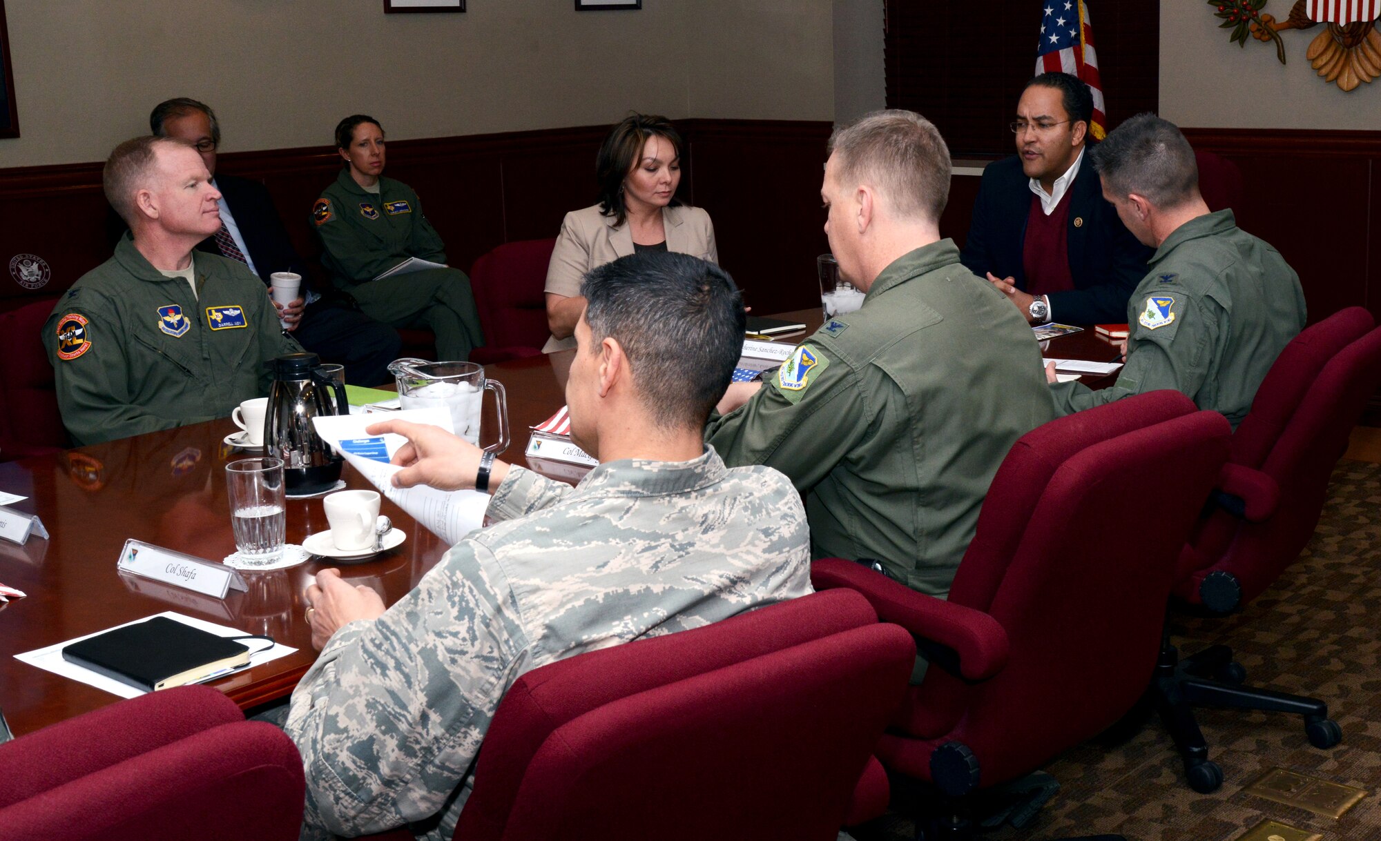 U.S. Rep. Will Hurd, Texas’ 23rd Congressional District congressman, visits with leadership from the 47th Flying Training Wing at Laughlin Air Force Base, Texas, Jan. 10, 2015. The congressman was visiting Laughlin to learn more about the base’s pilot training mission; as part of a series of tours designed to familiarize himself with the roles of the military bases that fall within the congressman’s new district. (U.S. Air Force photo by Airman 1st Class Ariel D. Delgado)(Released) 