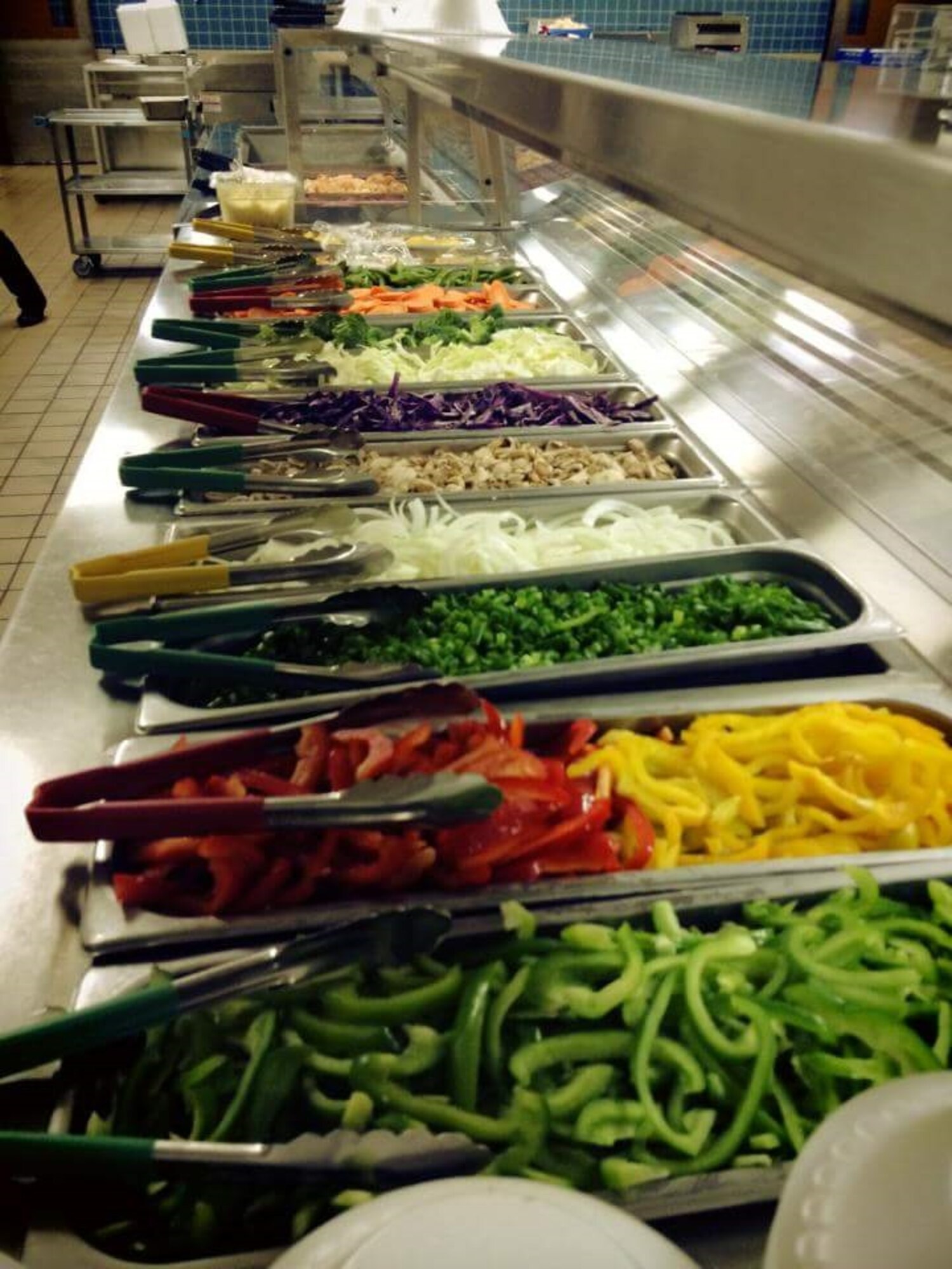 Healthy variety of food is offered every day by the Berg-Liles dining facility and the Raptor Quick Turn Flight Kitchen at Tyndall. Both dining facilities are committed to offering Airmen healthy options in accordance with the Department of Defense standards. (U.S. Air Force courtesy photo)