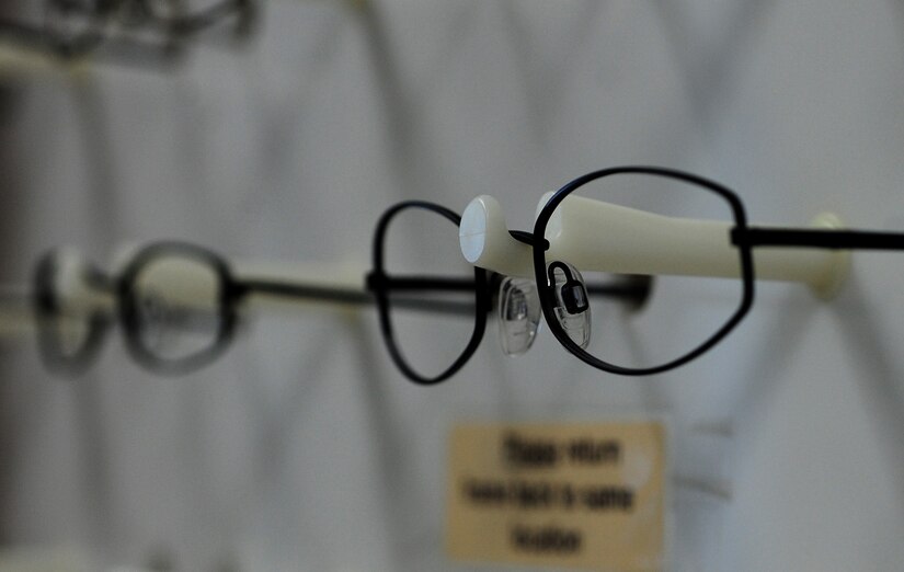 Langley optometry clinic keeps eyes on care > Joint Base LangleyEustis