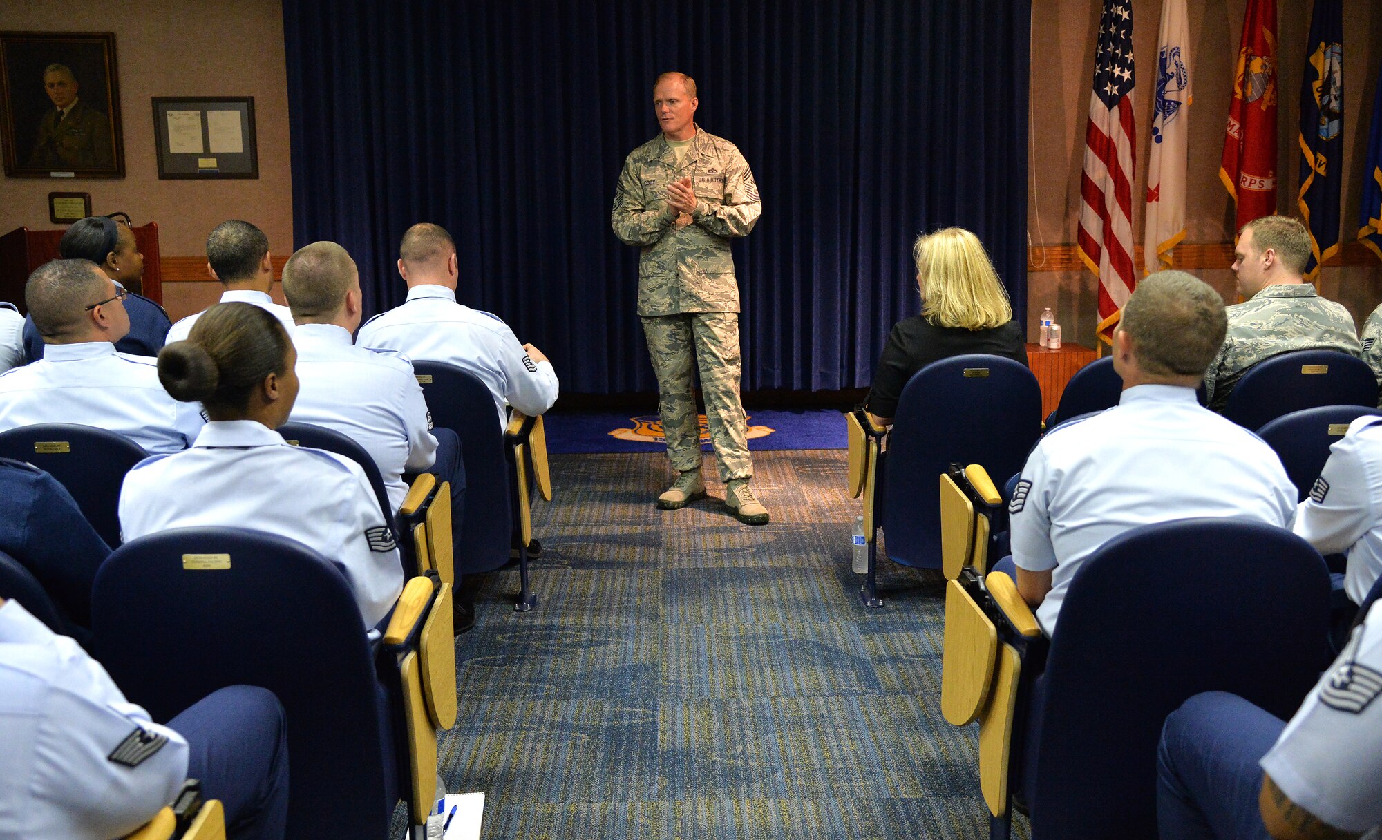 Chief Master Sgt. of the Air Force James Cody speaks with NCO Academy Class 15-1 at the Binnicker Professional Military Education Center at Joint Base Pearl Harbor-Hickam, Hawaii, Jan. 15, 2015. Cody shared Air Force leadership knowledge during discussions with junior and senior enlisted Airmen, and met with leadership groups and Airmen in their work areas during his two-day visit. (U.S. Air Force photo by Staff Sgt. Alexander Martinez)